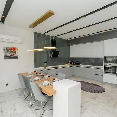 Planet Villas Luxury