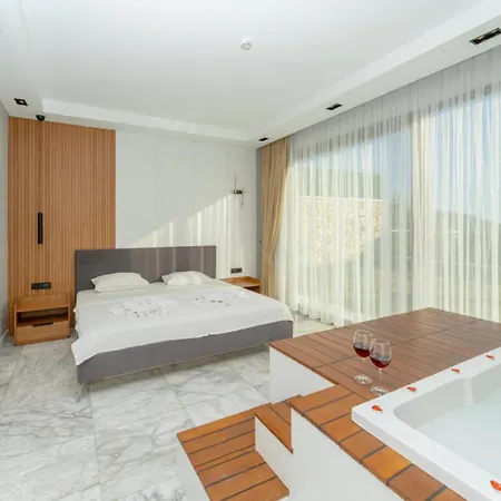 Planet Villas Luxury 卡斯