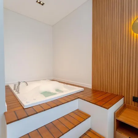 Planet Villas Luxury 卡斯